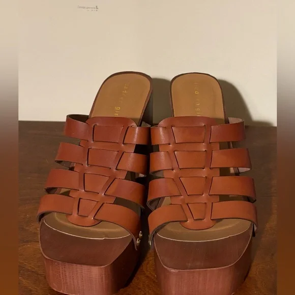 Madden Girl Sandals - Picture 3 of 4